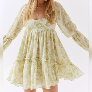 URBAN OUTFITTERS tiered ruffle mini dress, white/green fairy, size M